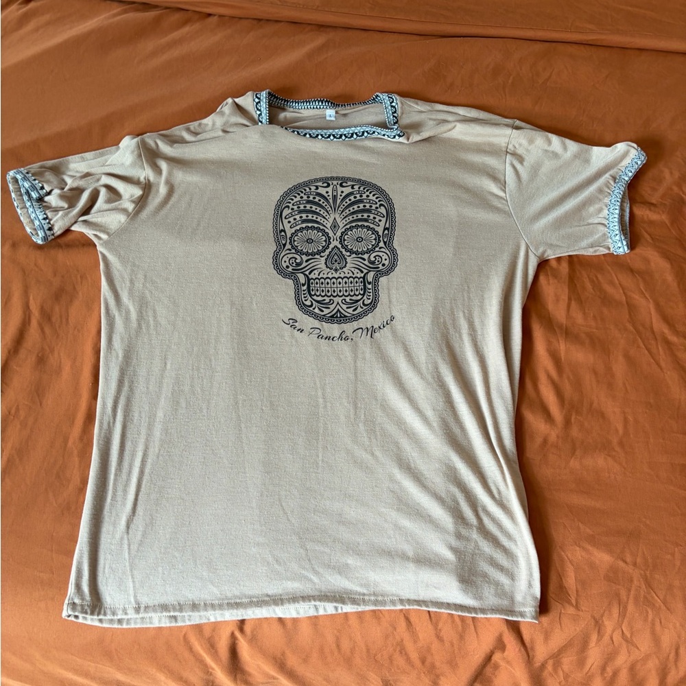 Men's Beige Graphic T-Shirt